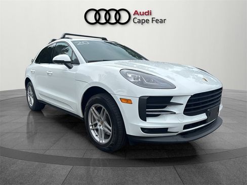 Used 2020 Porsche Macan image 1