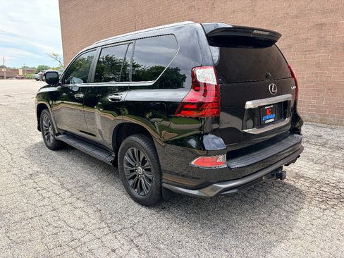 Used 2021 Lexus GX 460 Premium w/ Accessory Package AWD/4WD image 4