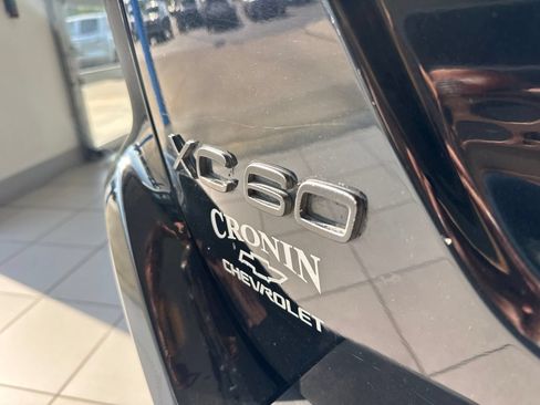 Used 2011 Volvo XC60 T6 AWD/4WD image 10