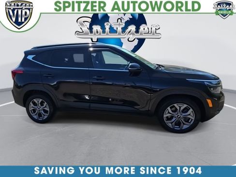 Used 2024 Kia Seltos S AWD/4WD image 9