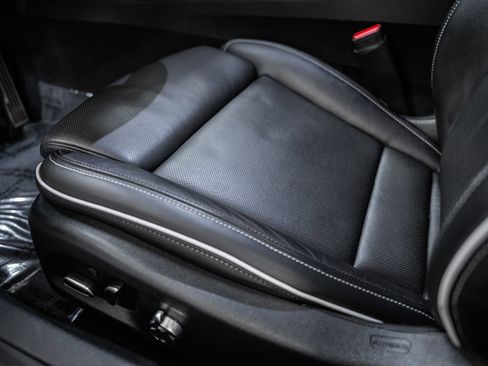 Used 2022 Cadillac CT5 V Blackwing w/ Carbon Fiber Package 2 RWD image 33