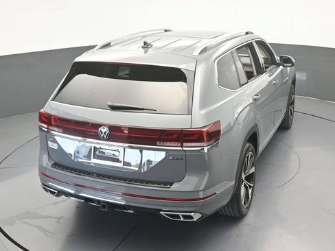 Used 2025 Volkswagen Atlas SEL Premium R-Line AWD/4WD image 54