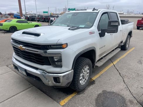 Used 2024 Chevrolet Silverado 3500 LT w/ All Star Edition image 3