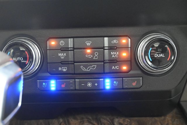 Used 2019 Ford F150 Limited w/ Trailer Tow Package AWD/4WD image 26