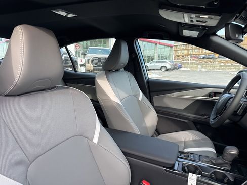 New 2026 Toyota Camry SE image 5