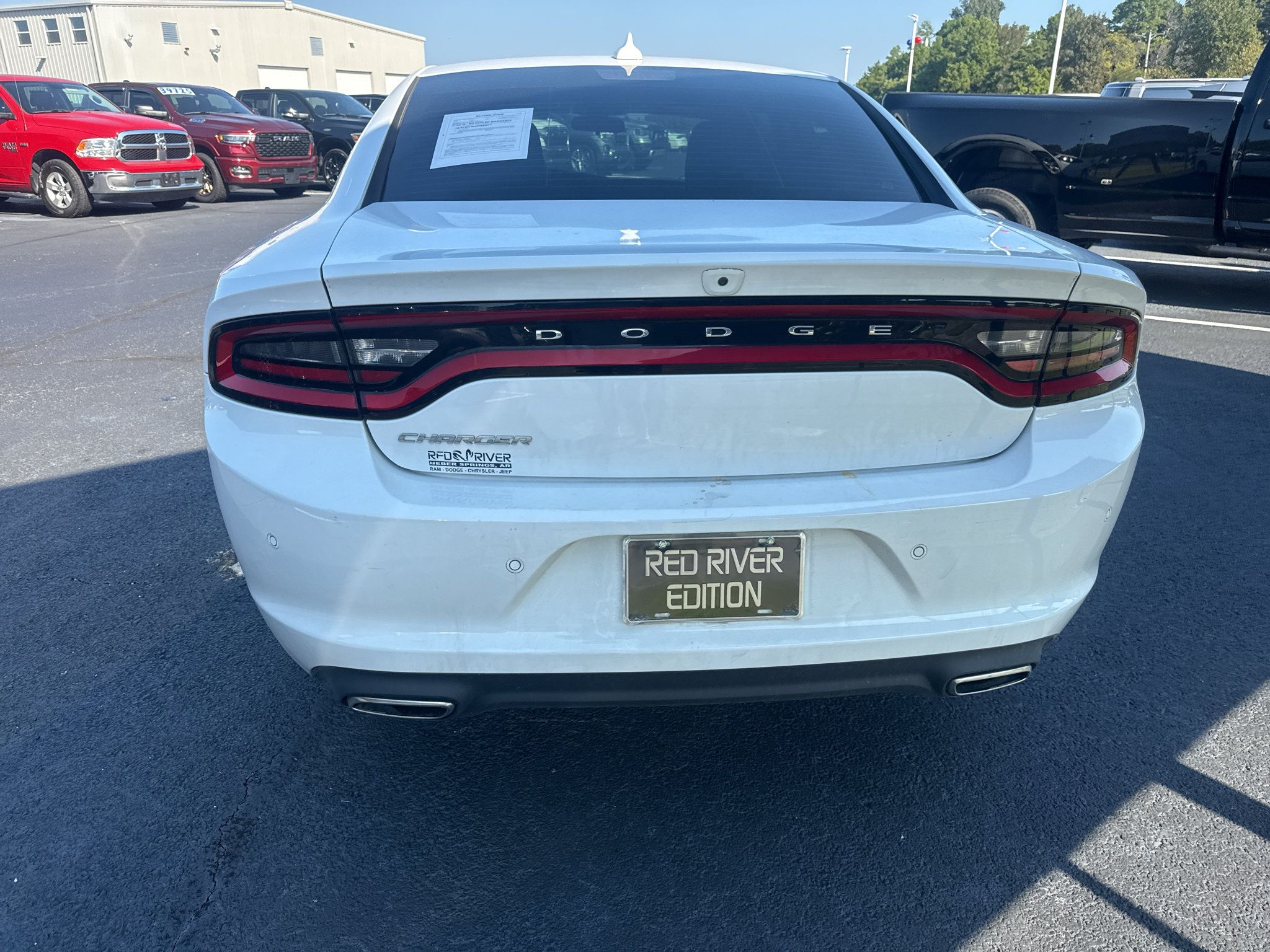 Used 2023 Dodge Charger SXT w/ Cold Weather Package RWD image 5
