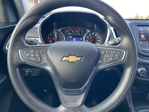 Used 2021 Chevrolet Equinox LT image 27