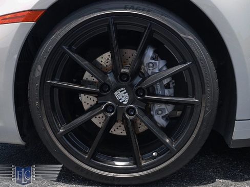 Used 2021 Porsche 911 Carrera image 41