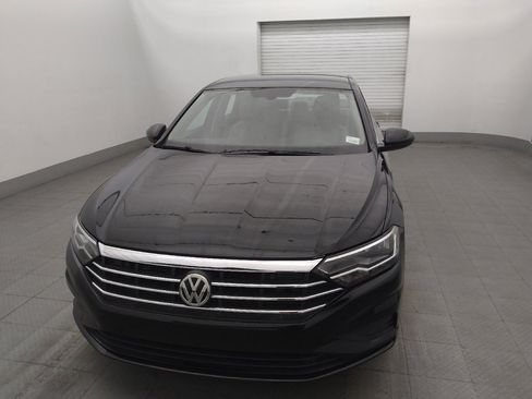 Used 2020 Volkswagen Jetta SE w/ SE Cold Weather Package FWD image 15