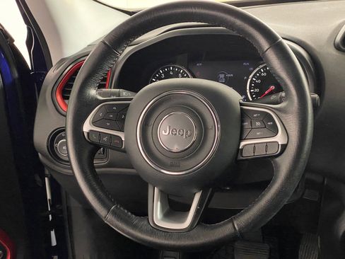 Used 2016 Jeep Renegade Trailhawk image 16