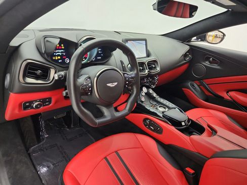 Used 2021 Aston Martin V8 Vantage Coupe RWD image 10