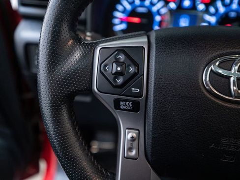 Used 2016 Toyota 4Runner Limited image 19
