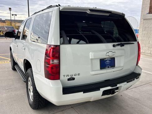 Used 2009 Chevrolet Tahoe LT image 3