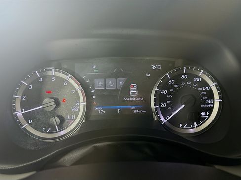 Used 2023 Toyota Highlander L FWD image 19