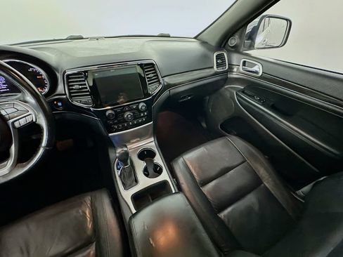 Used 2019 Jeep Grand Cherokee Limited RWD image 11