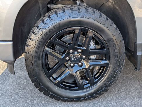 Used 2024 Chevrolet Silverado 1500 RST w/ Texas Edition Plus AWD/4WD image 10