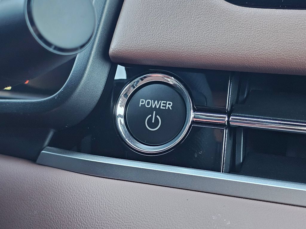 New 2026 Mitsubishi Outlander SEL AWD/4WD image 24