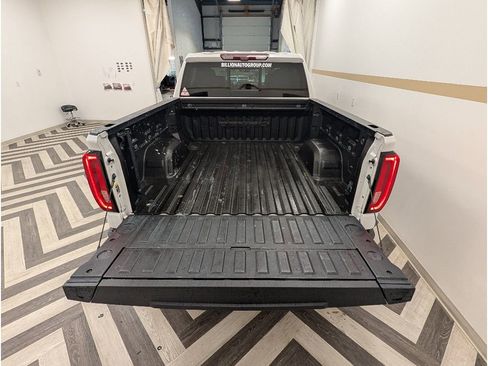 Used 2020 GMC Sierra 1500 Denali w/ Denali Ultimate Package AWD/4WD image 23