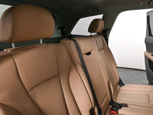 New 2025 Audi Q7 3.0T Premium Plus image 24