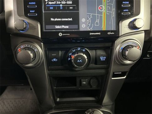 Used 2020 Toyota 4Runner SR5 image 18