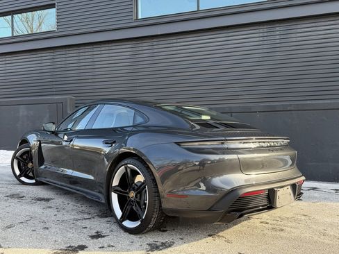 Certified 2023 Porsche Taycan GTS image 8