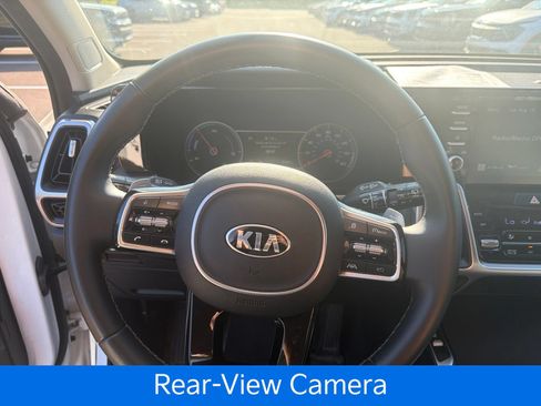 Certified 2021 Kia Sorento S FWD image 15