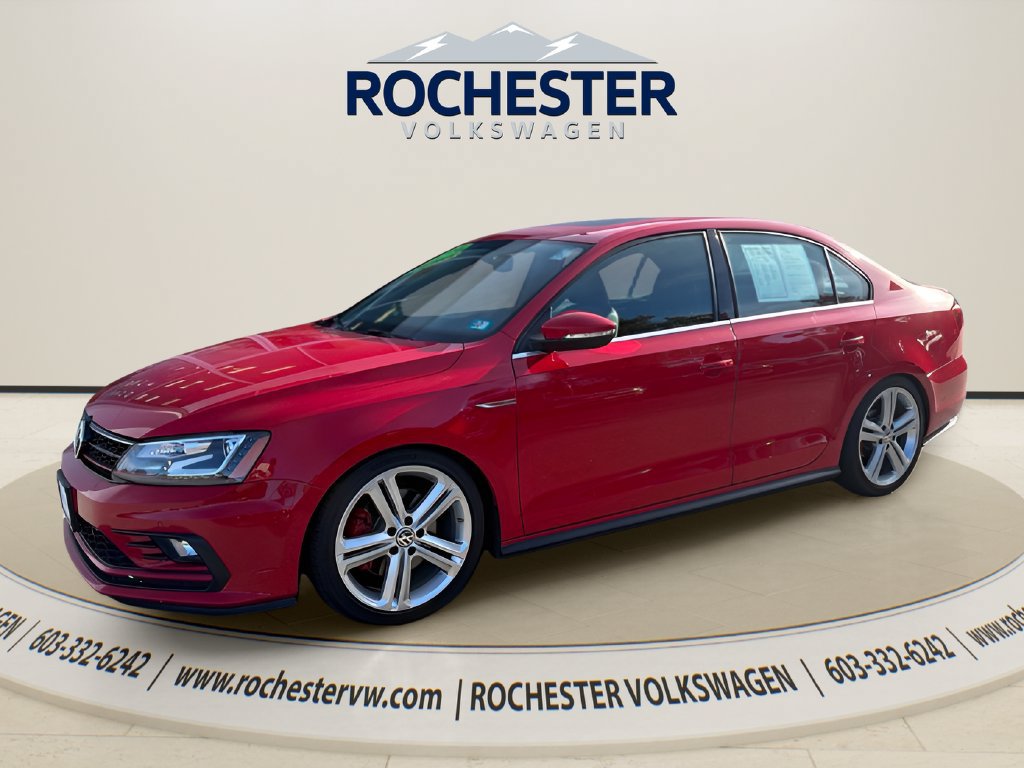 Used 2016 Volkswagen Jetta GLI SEL FWD image 2