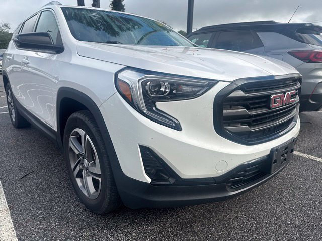 Certified 2021 GMC Terrain SLT w/ LPO, Dark Accent Package AWD/4WD image 8