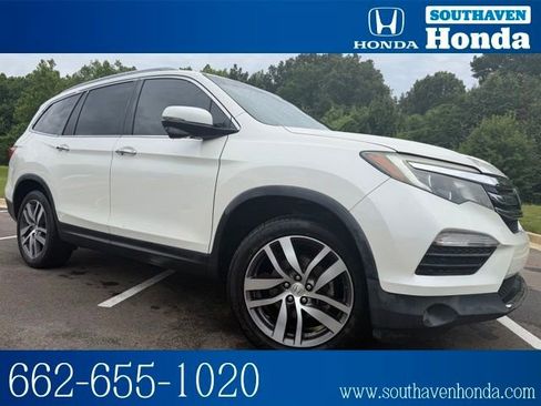Used 2016 Honda Pilot Touring image 1