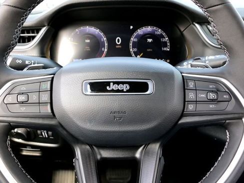 New 2025 Jeep Grand Cherokee L Altitude RWD image 11