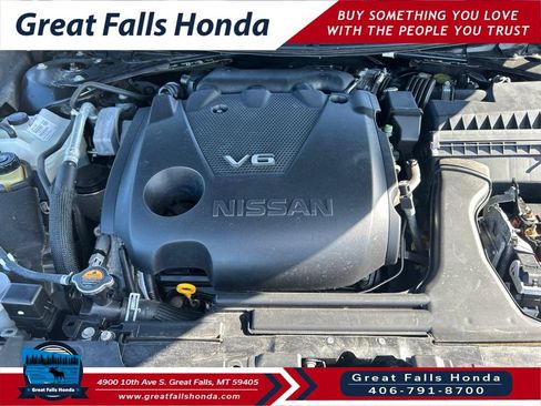 Used 2017 Nissan Maxima 3.5 SL FWD image 33