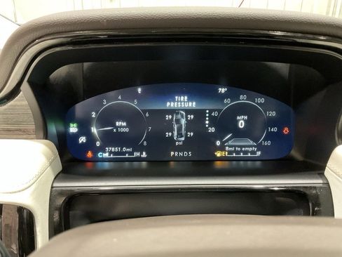 Used 2021 Lincoln Nautilus Black Label w/ Class II Trailer Tow Package image 15