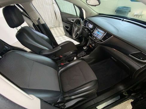 Used 2020 Buick Encore Preferred w/ Safety Package AWD/4WD image 38