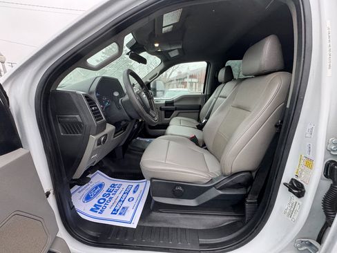 Used 2020 Ford F250 XL w/ Power Equipment Group image 10