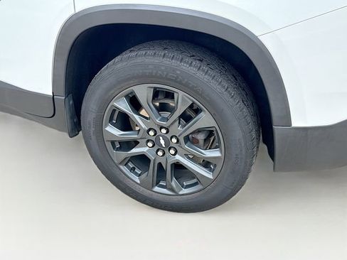 Used 2019 Chevrolet Traverse RS image 34