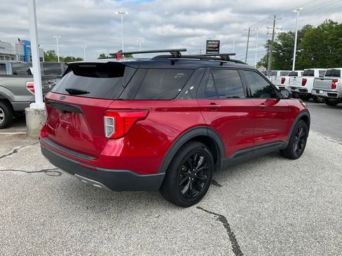 Used 2020 Ford Explorer XLT w/ Equipment Group 202A RWD image 27