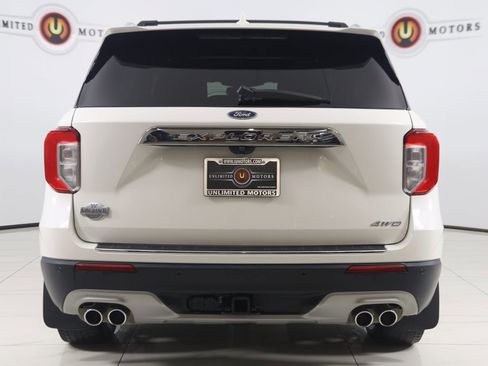 Used 2022 Ford Explorer King Ranch w/ Premium Technology Package image 52