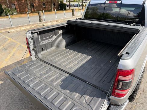 Used 2019 RAM 1500 Limited image 16
