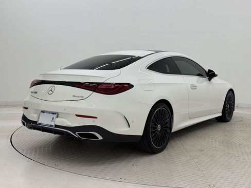 Used 2024 Mercedes-Benz CLE 300 4MATIC Coupe image 9