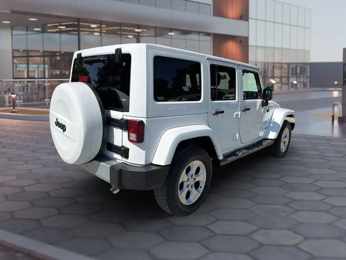 Used 2015 Jeep Wrangler Unlimited Sahara w/ Mopar Chrome Edition Group AWD/4WD image 14