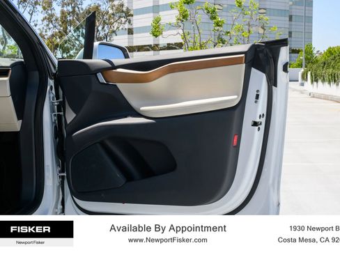 Used 2020 Tesla Model X Long Range image 35