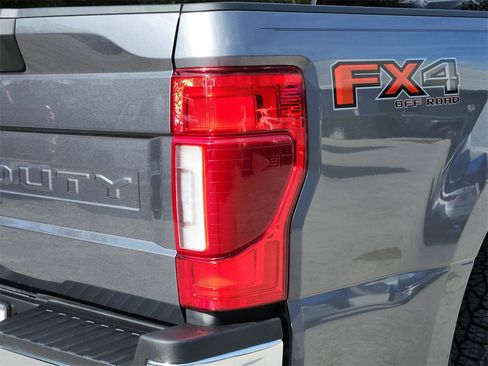 Used 2021 Ford F250 Lariat w/ Lariat Ultimate Package image 8