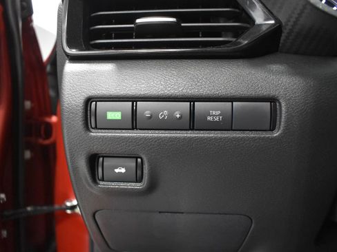 Certified 2023 Nissan Sentra SV w/ All-Weather Package FWD image 17