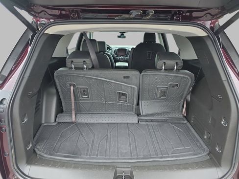 Used 2019 Chevrolet Traverse LT w/ LT Premium Package AWD/4WD image 13