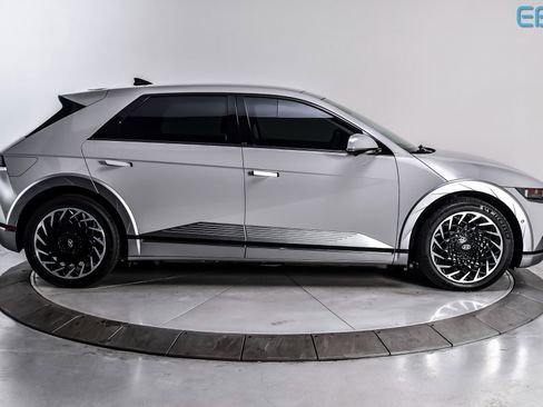 Used 2024 Hyundai Ioniq 5 Limited image 7