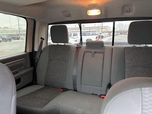 Used 2018 RAM 2500 SLT image 5