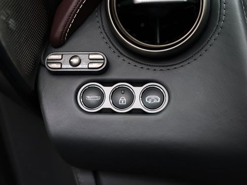 Used 2018 McLaren 720S Performance image 29