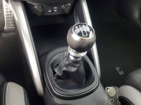 Used 2016 Hyundai Veloster Turbo w/ Option Group 04 image 16