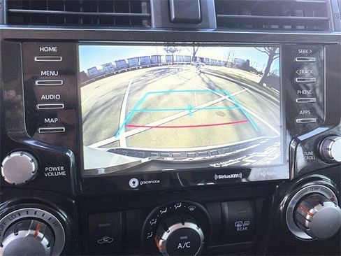 Used 2020 Toyota 4Runner Venture image 19