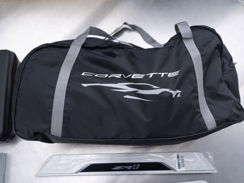 Used 2026 Chevrolet Corvette ZR1 w/ ZR1 Carbon Fiber Aero Package image 32